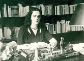 DORA ISELLA RUSSELL (15/03/1925 - 08/11/1990)